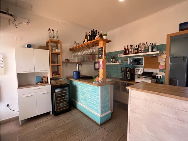 2 slaapkamer Commercieel te koop in Parque Holandés, La Oliva - € 98.000 (Ref: 9746805)