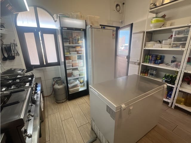 2 slaapkamer Commercieel te koop in Parque Holandés, La Oliva - € 98.000 (Ref: 9746805)