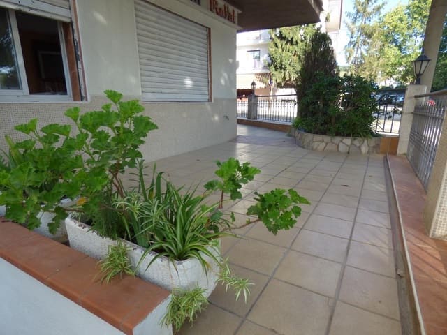 Lejlighed til salg i Calella - € 199.000 (Ref: 8977451)