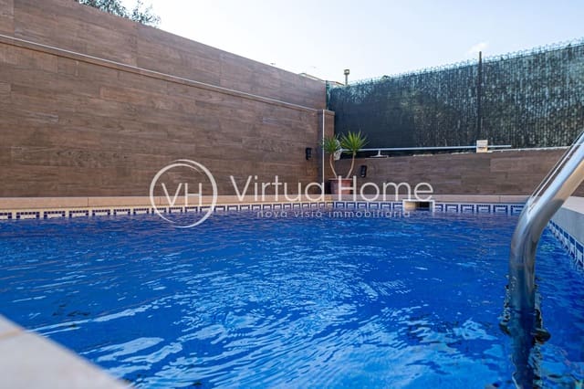 6 bedroom Villa for sale in Pineda de Mar with pool garage - € 840,000 (Ref: 8977460)