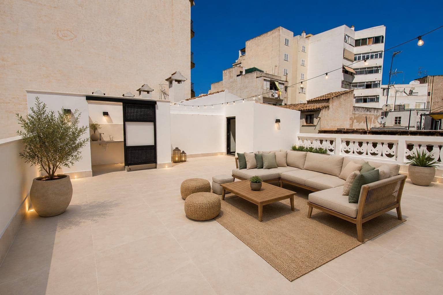 3 soveværelse Byhus til salg i Palma de Mallorca med swimmingpool garage - € 1.190.000 (Ref: 10024206)