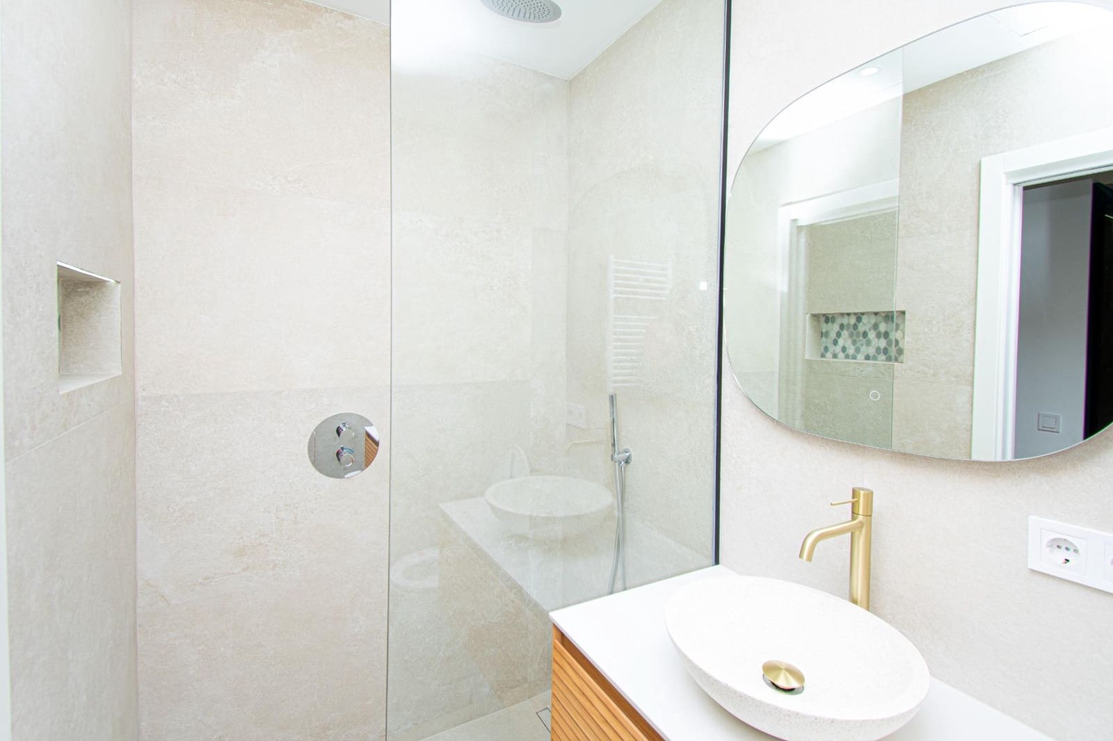 3 soveværelse Byhus til salg i Palma de Mallorca med swimmingpool garage - € 1.190.000 (Ref: 10024206)