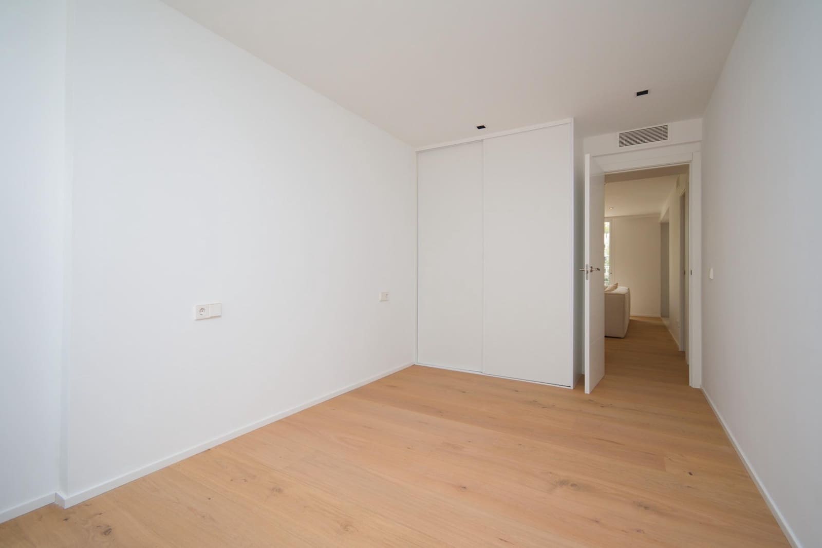 2 soverom Leilighet til salgs i San Agustin / Sant Agusti med garasje - € 695 000 (Ref: 10041189)