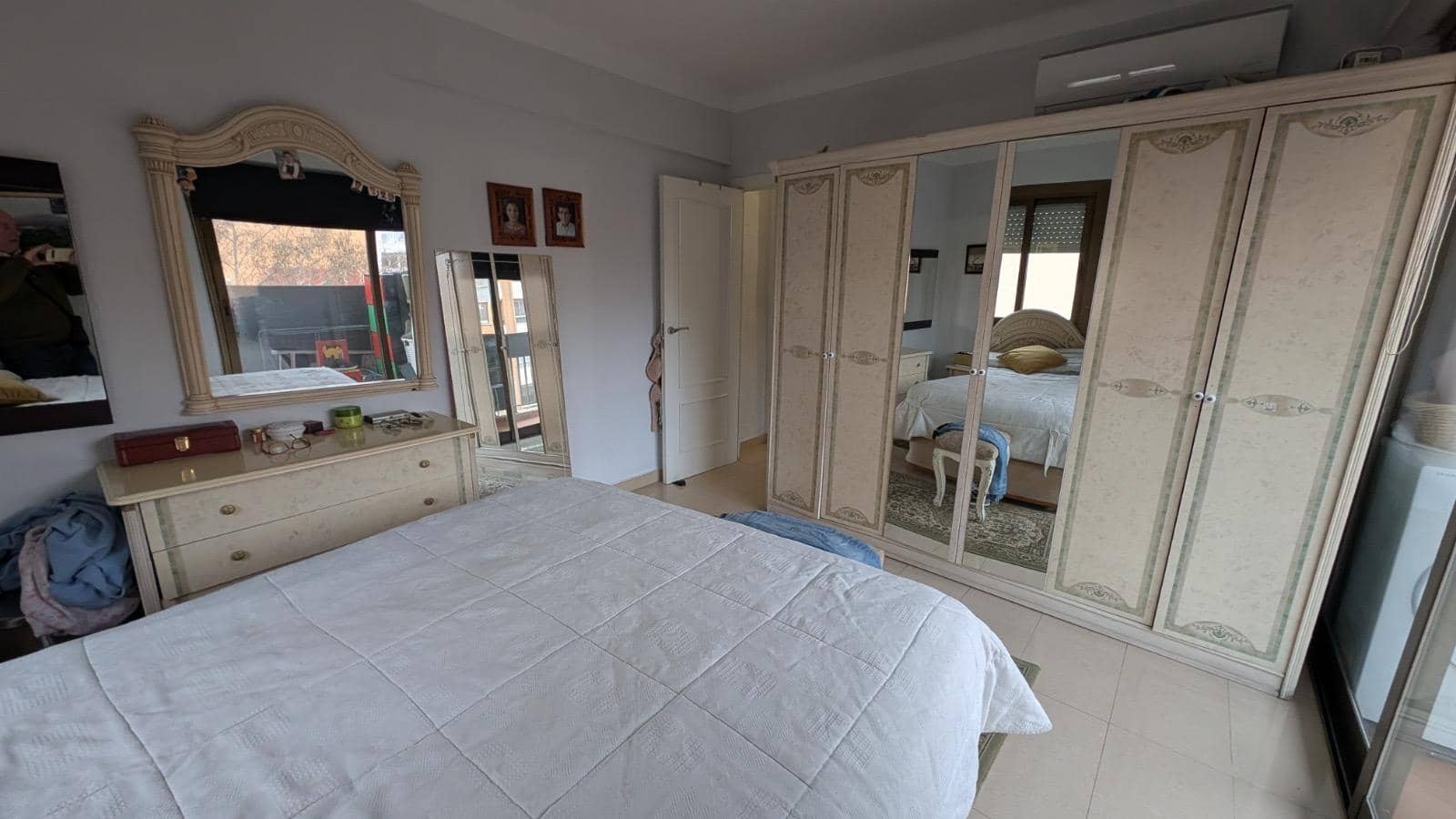 Piso de 4 habitaciones en Palma de Mallorca en venta - 378.000 € (Ref: 10043090)