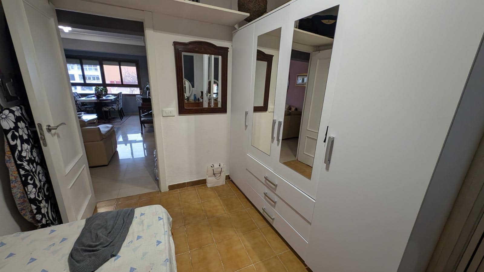 Piso de 4 habitaciones en Palma de Mallorca en venta - 378.000 € (Ref: 10043090)