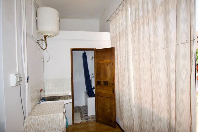 6 chambre Appartement à vendre à Pere Garau, Palma de Mallorca - 340 000 € (Ref: 10055350)