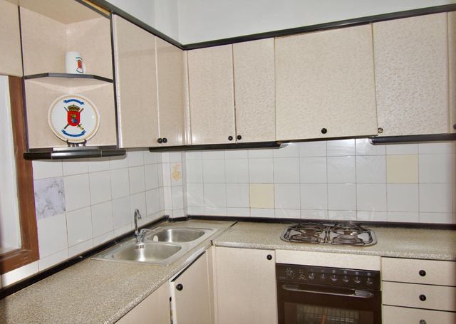 6 chambre Appartement à vendre à Pere Garau, Palma de Mallorca - 340 000 € (Ref: 10055350)