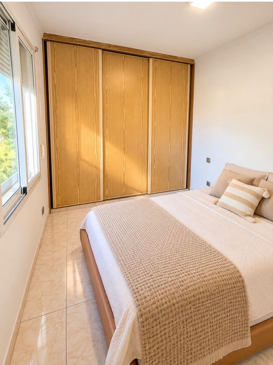 2 bedroom Flat for sale in Palma de Mallorca - € 367,000 (Ref: 10166728)