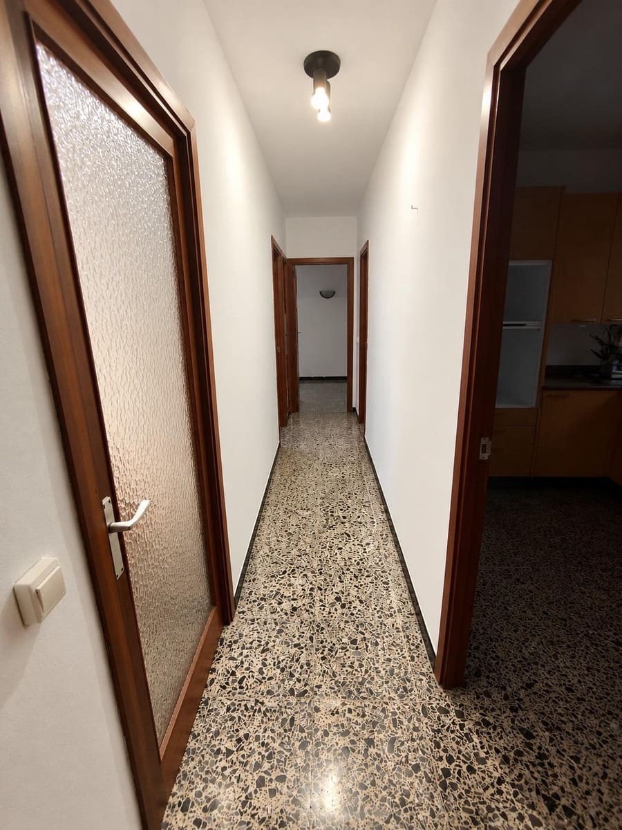 3 bedroom Flat for sale in Palma de Mallorca - € 329,000 (Ref: 10187149)