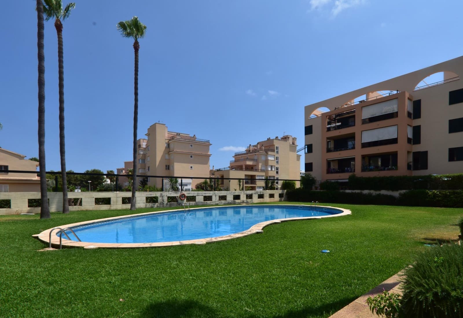 1 sovrum Lägenhet till salu i Sa Coma med pool - 350 000 € (Ref: 9278348)