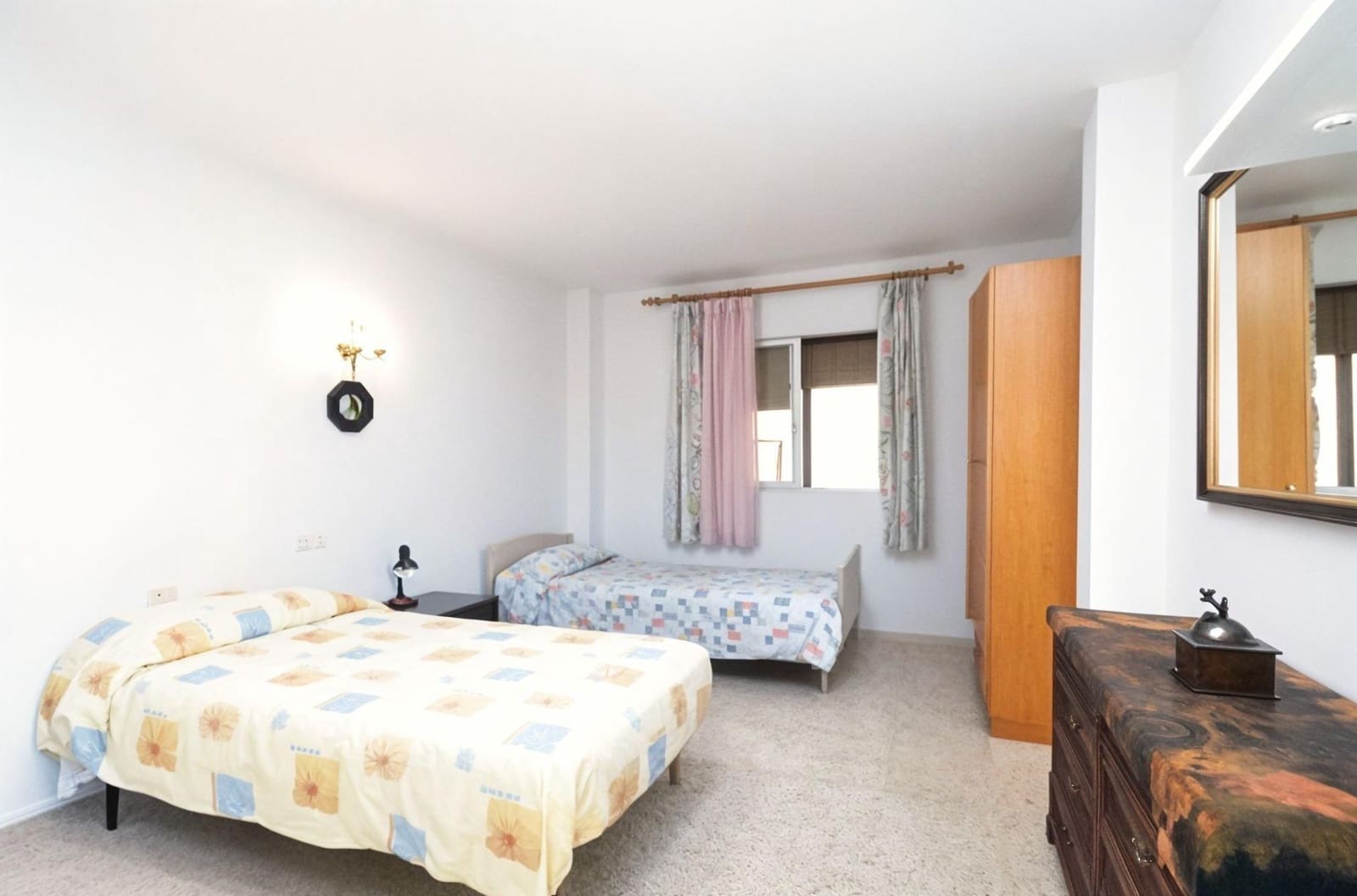 3 bedroom Flat for sale in Palma de Mallorca - € 399,000 (Ref: 9278351)