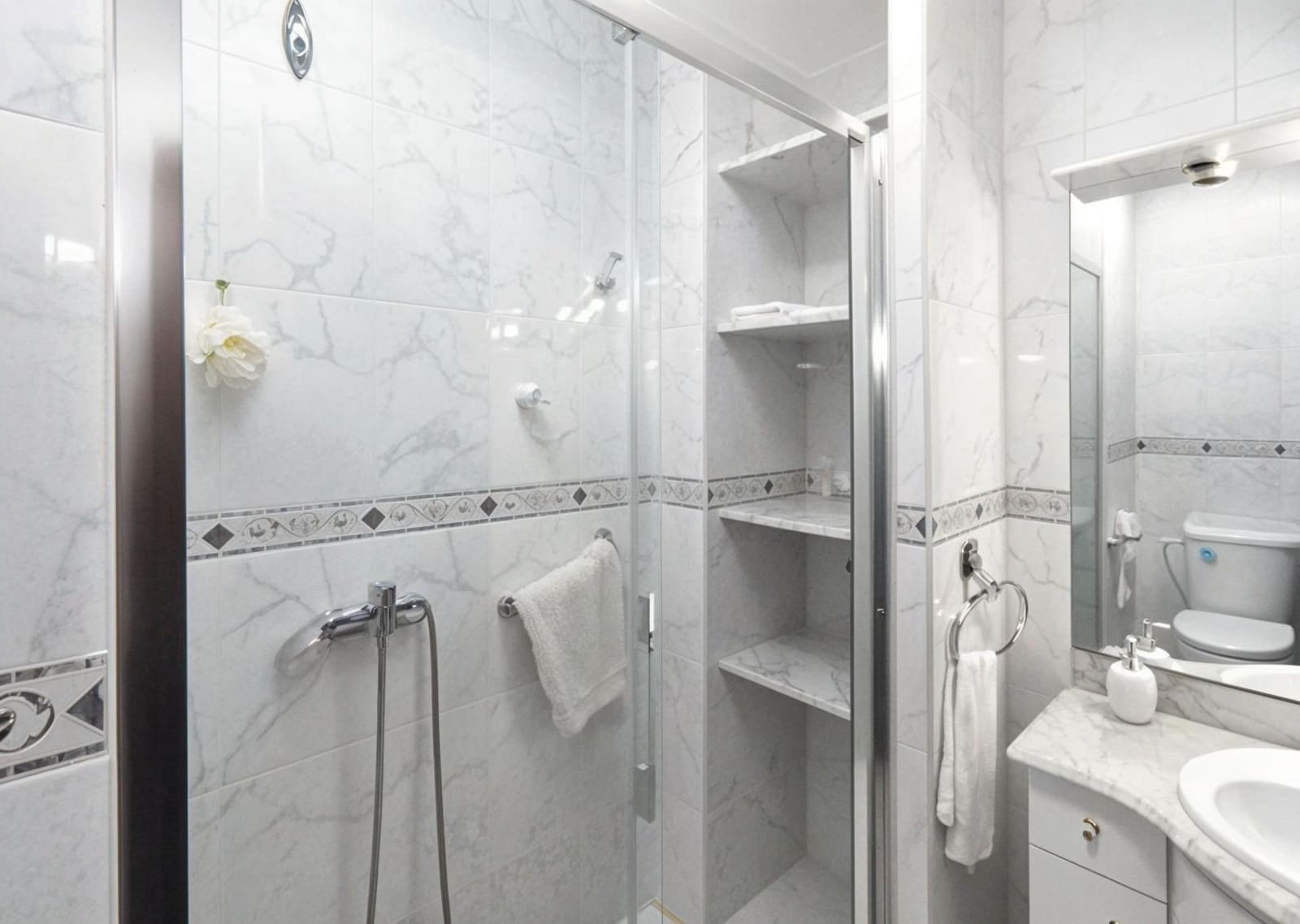 3 bedroom Flat for sale in Palma de Mallorca - € 399,000 (Ref: 9278351)