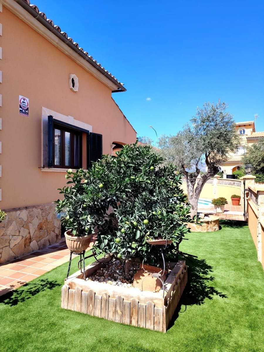 3 soveværelse Villa til salg i Sa Cabaneta / La Cabaneta med swimmingpool - € 930.000 (Ref: 9288211)