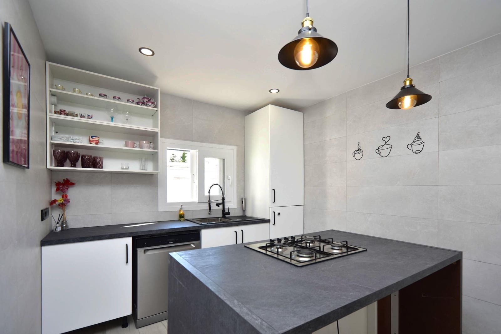 4 slaapkamer Villa te koop in Palma de Mallorca met zwembad - € 945.000 (Ref: 9374108)