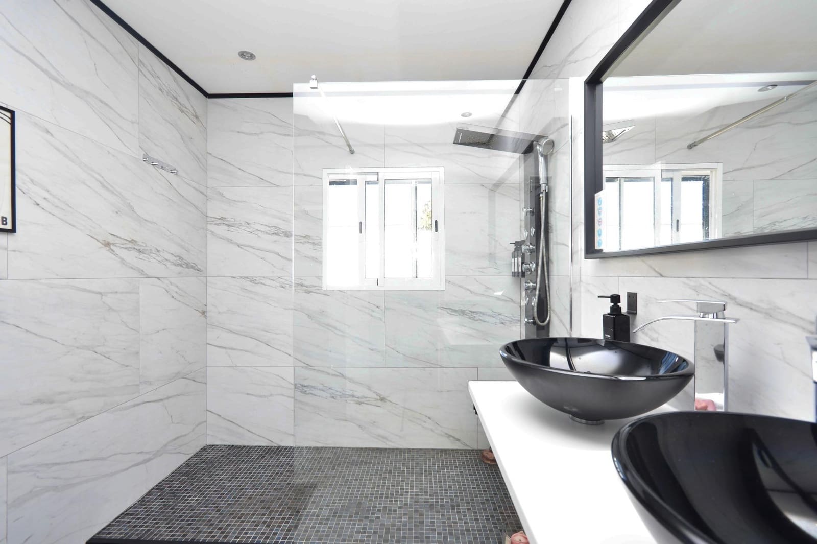 4 slaapkamer Villa te koop in Palma de Mallorca met zwembad - € 945.000 (Ref: 9374108)