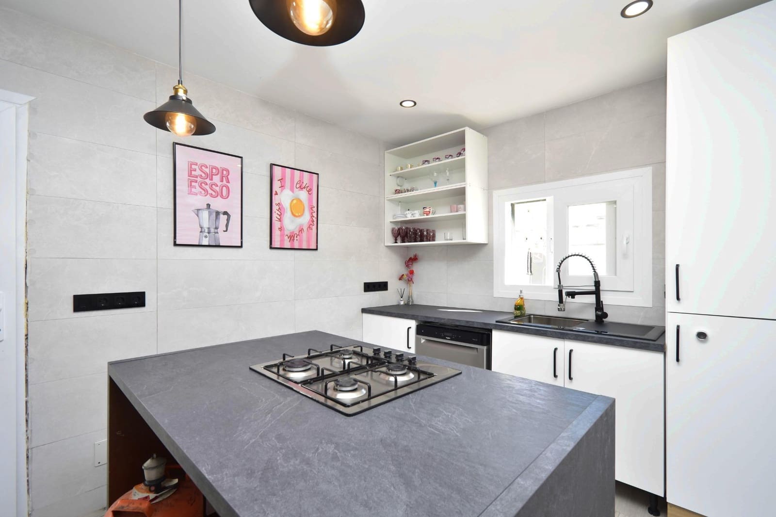 4 slaapkamer Villa te koop in Palma de Mallorca met zwembad - € 945.000 (Ref: 9374108)