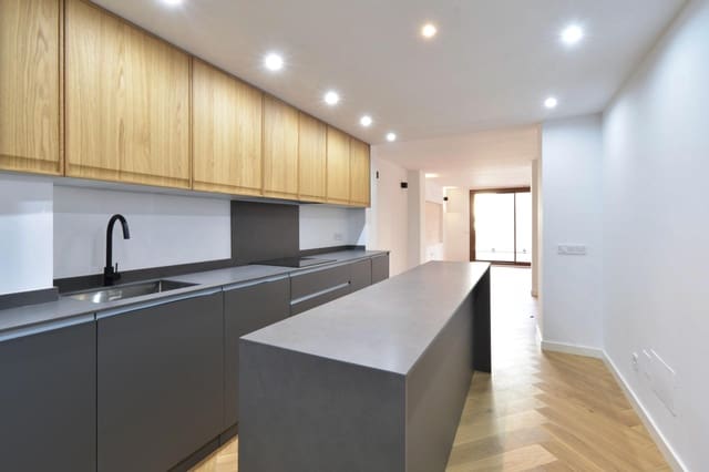 3 bedroom Flat for sale in Foners, Palma de Mallorca - € 480,000 (Ref: 9398516)