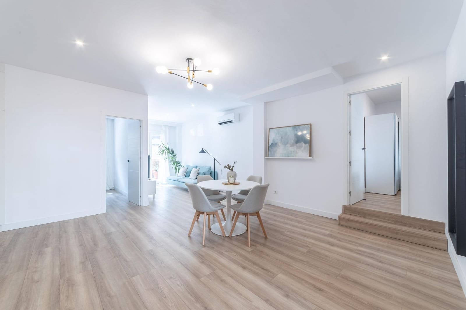 2 bedroom Flat for sale in Son Ferriol - € 429,000 (Ref: 9431087)