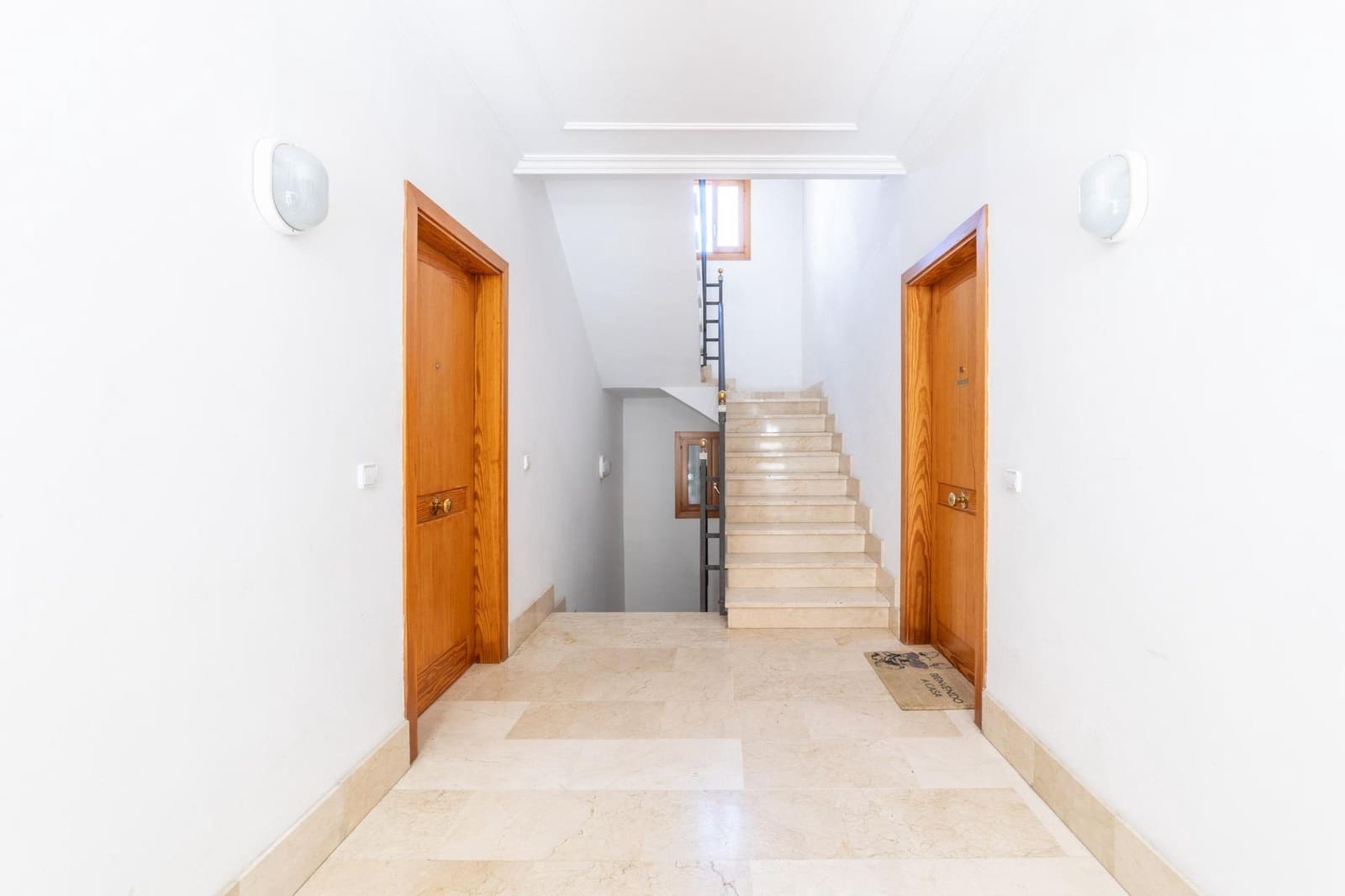 2 bedroom Flat for sale in Son Ferriol - € 429,000 (Ref: 9431087)