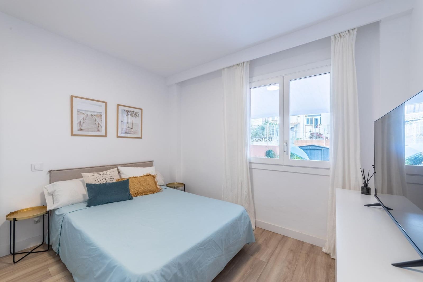 2 bedroom Flat for sale in Son Ferriol - € 429,000 (Ref: 9431087)