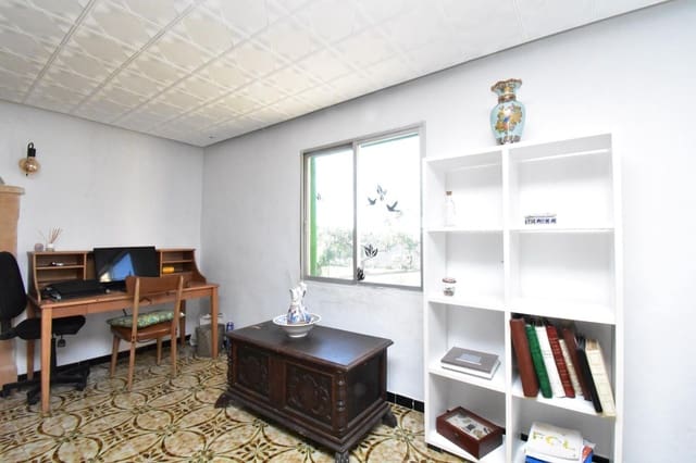 3 slaapkamer Finca/Landhuis te koop in Santa María del Camí met garage - € 199.000 (Ref: 9513431)