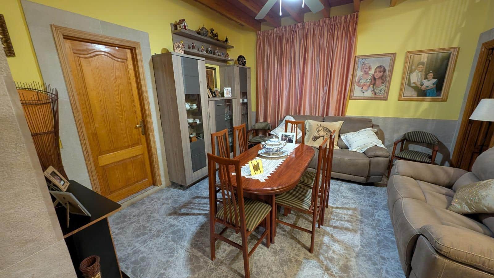 4 soverom Villa til salgs i Algaida med garasje - € 585 000 (Ref: 9530543)