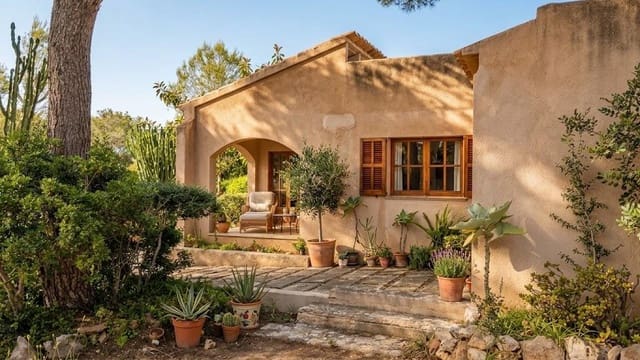 3 soveværelse Villa til salg i Llucmajor med garage - € 546.000 (Ref: 9530544)