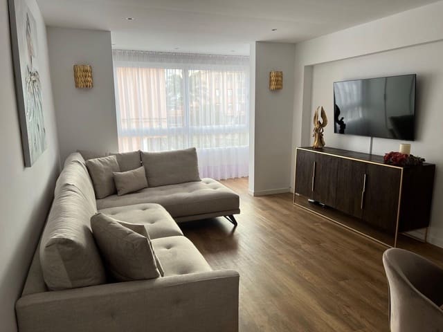 2 soveværelse Lejlighed til salg i Magalluf, Calvià - € 340.000 (Ref: 9543656)