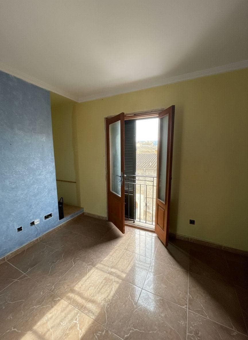 3 bedroom Apartment for sale in Consell - € 230,000 (Ref: 9557950)