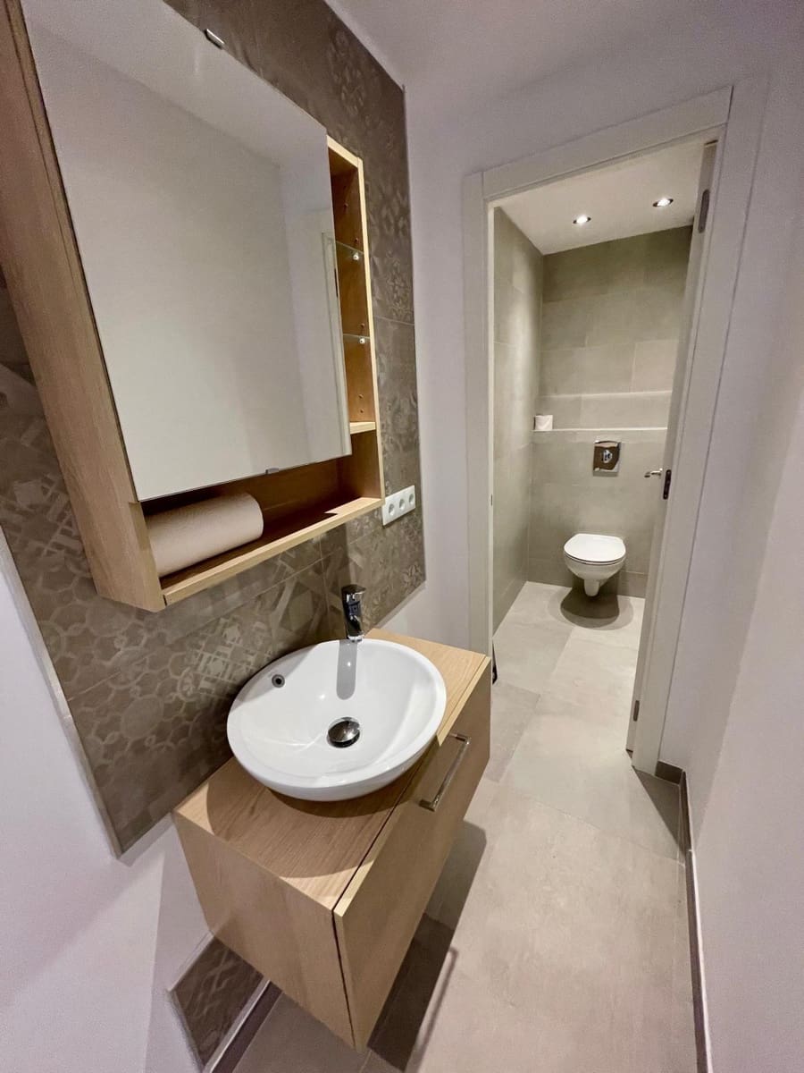 Kontor til salg i Palma de Mallorca - € 18.000 (Ref: 9561819)