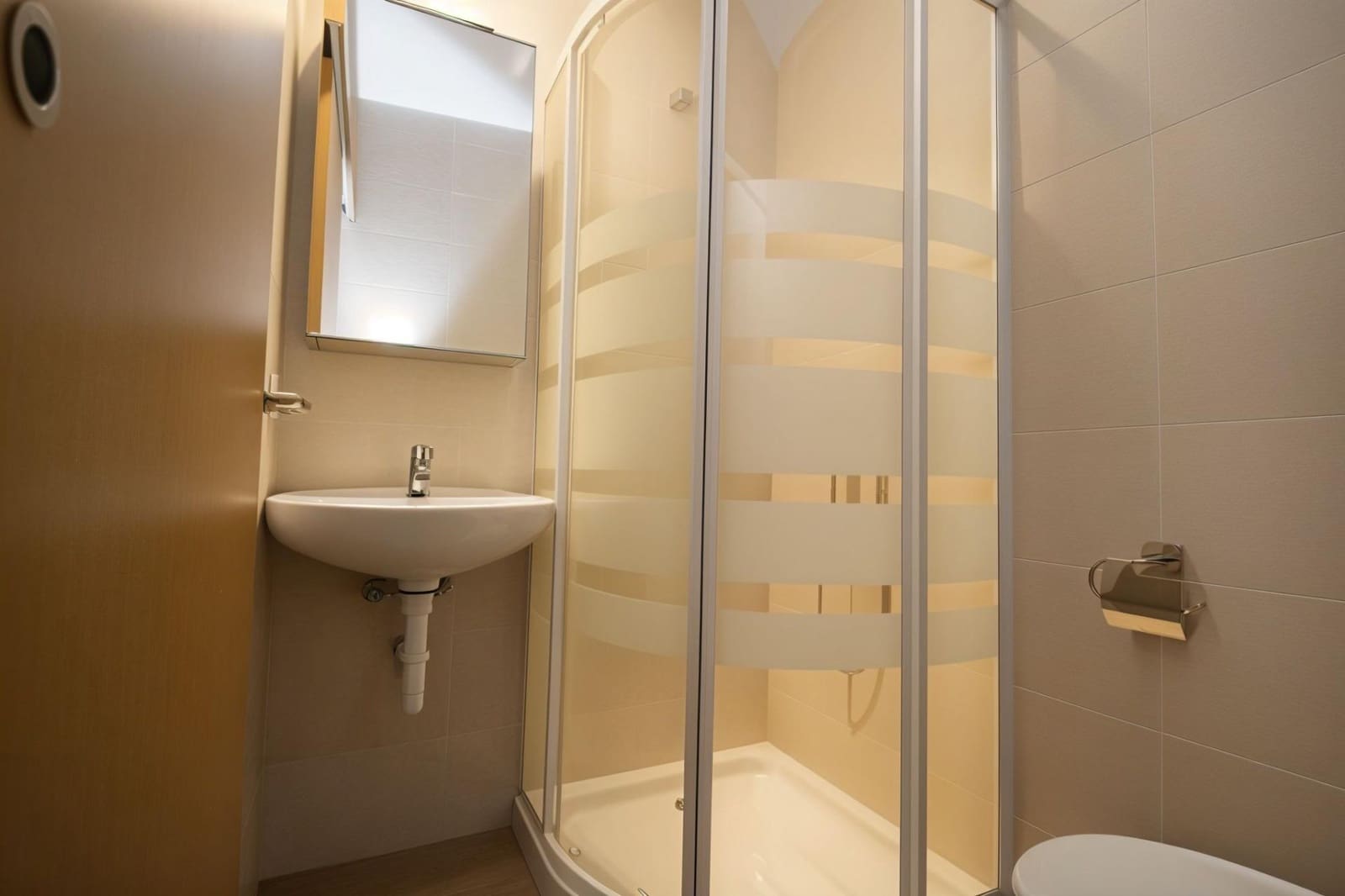 2 soveværelse Lejlighed til leje i Palma de Mallorca - € 1.100 (Ref: 9601187)