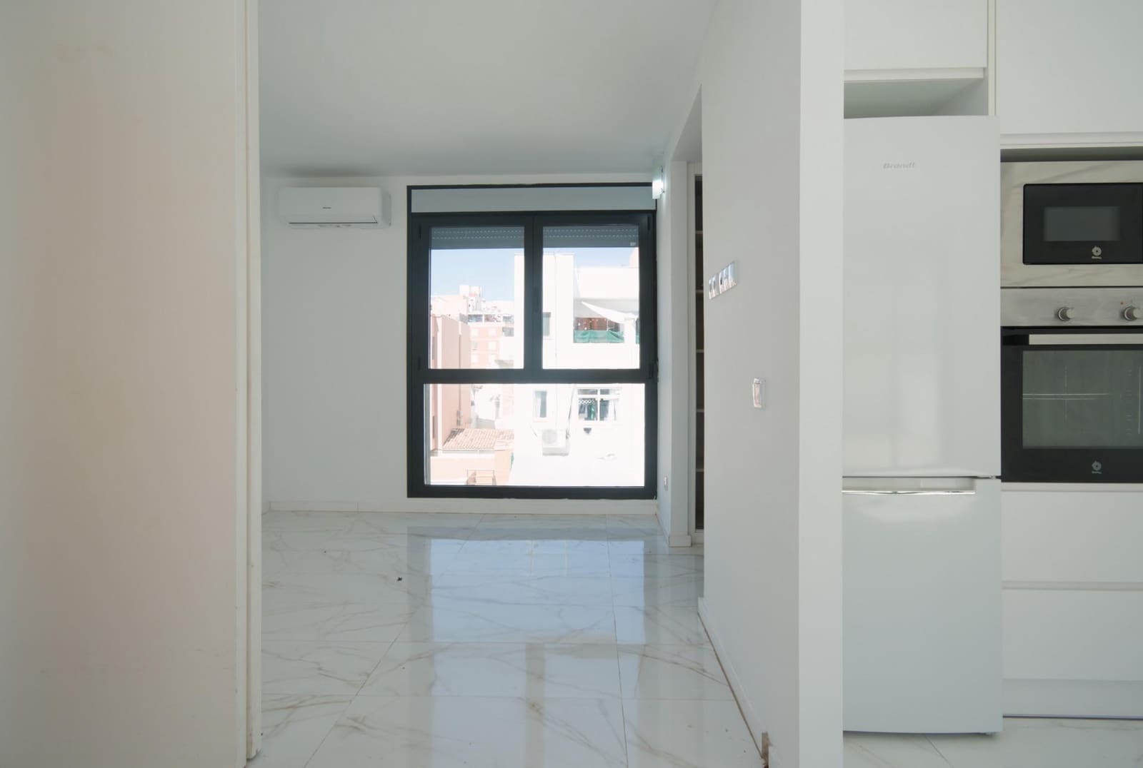 1 bedroom Penthouse for rent in Palma de Mallorca - € 1,300 (Ref: 9732155)