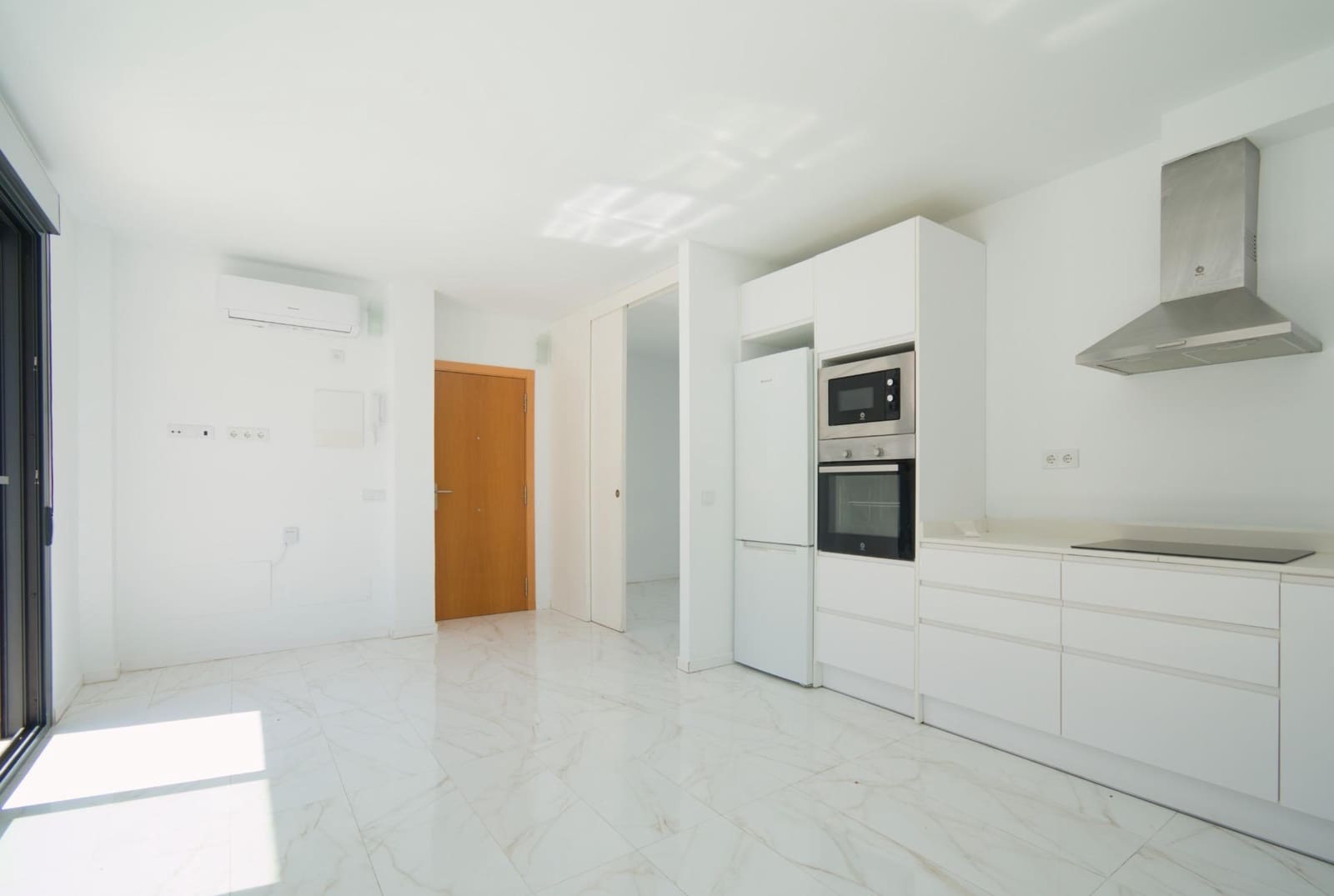 1 bedroom Penthouse for rent in Palma de Mallorca - € 1,300 (Ref: 9732155)