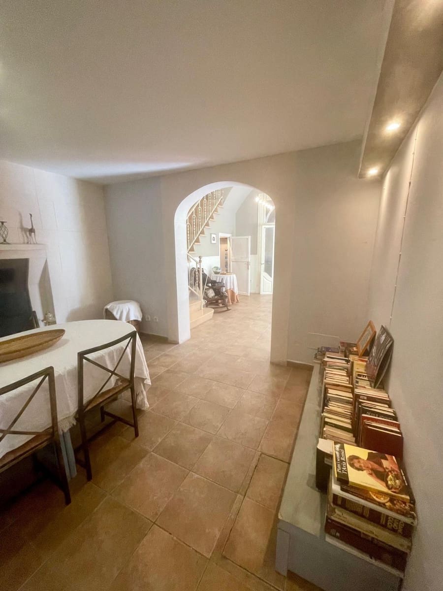 4 sypialnia Apartament na sprzedaż w Santa Margalida z garażem - 599 000 € (Ref: 9752053)