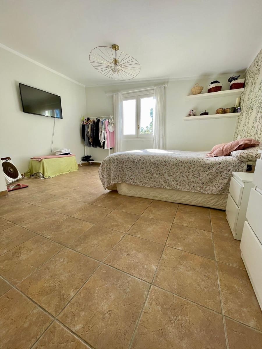 4 bedroom Apartment for sale in Santa Margalida with garage - € 599,000 (Ref: 9752053)