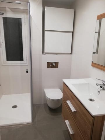 2 makuuhuone Kattohuoneisto vuokrattavana paikassa Palma de Mallorca mukana 
autotalli - 2 500 € (Ref: 9762005)