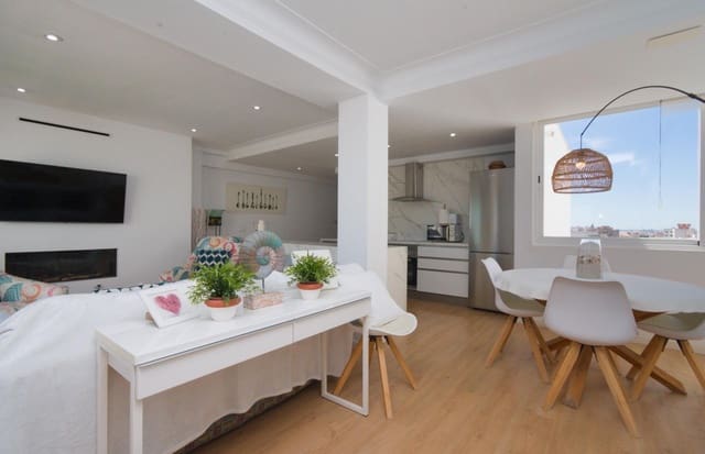 2 soverom Penthouse til leie i Palma de Mallorca med garasje - € 2 500 (Ref: 9762005)