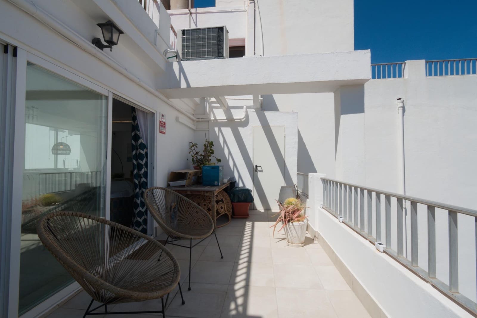 2 bedroom Penthouse for rent in Palma de Mallorca with garage - € 2,500 (Ref: 9762005)