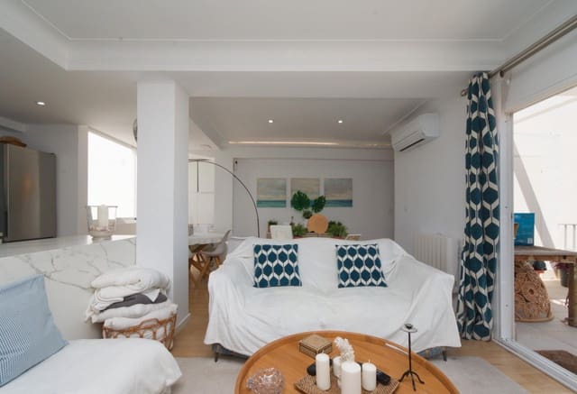 2 soverom Penthouse til leie i Palma de Mallorca med garasje - € 2 500 (Ref: 9762005)