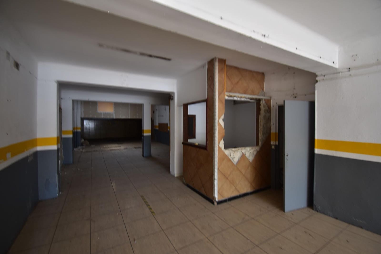 Kommersiell til salgs i Palma de Mallorca - € 260 000 (Ref: 9783012)