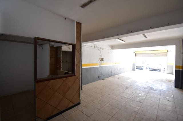 Commerciale in vendita in Palma de Mallorca - 260.000 € (Rif: 9783012)