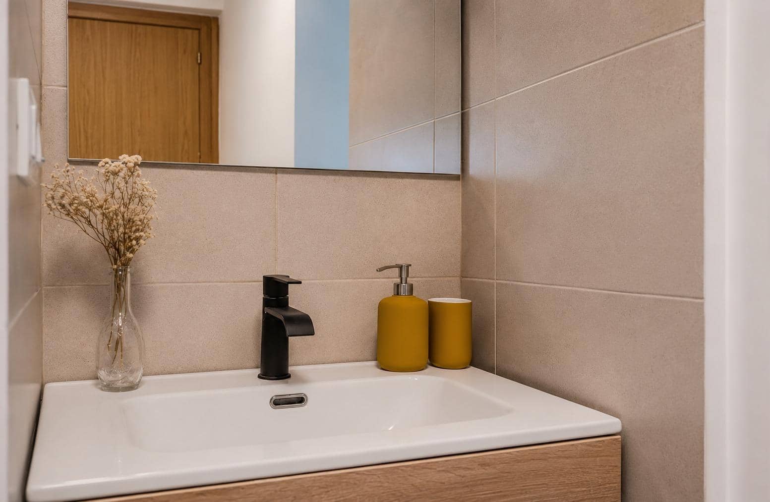 10 bedroom Apartment for sale in Palma de Mallorca - € 810,000 (Ref: 9814370)