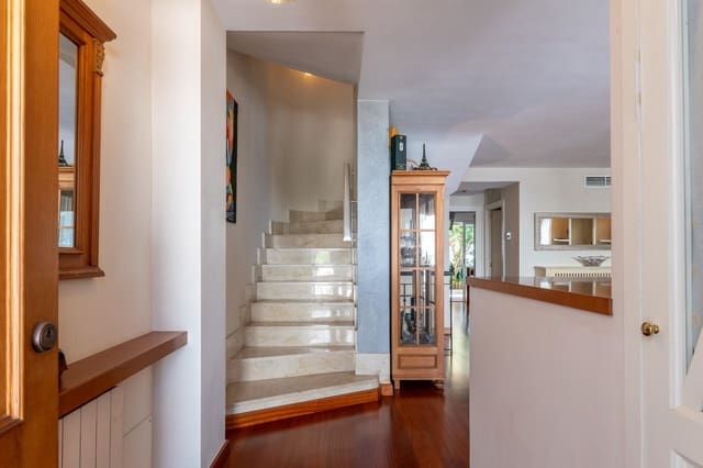 4 camera da letto Villetta a Schiera in vendita in Son Espanyolet, Palma de Mallorca con piscina - 1.325.000 € (Rif: 9818254)