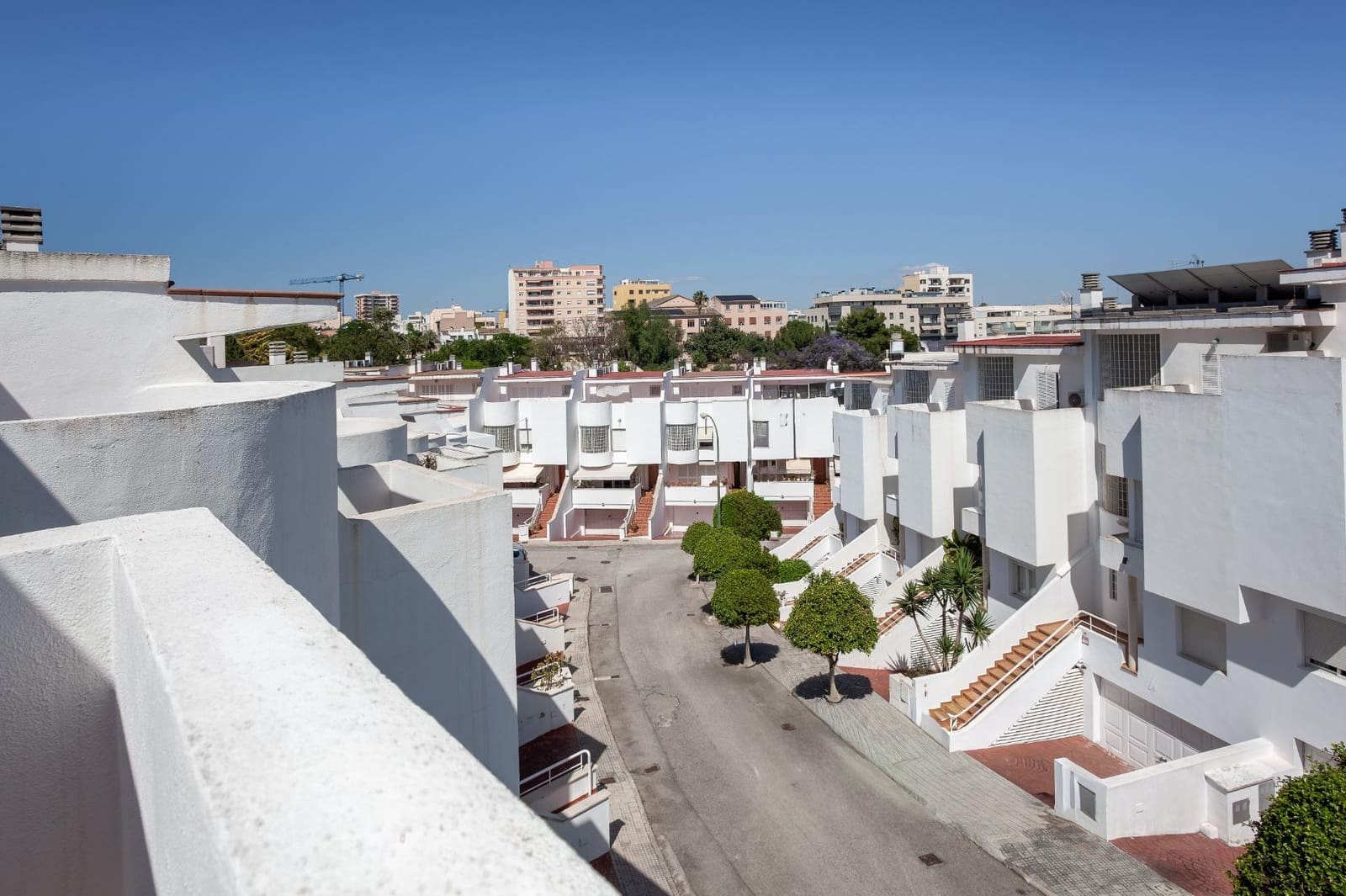 4 soveværelse Rækkehus til salg i Palma de Mallorca med swimmingpool - € 1.325.000 (Ref: 9818254)