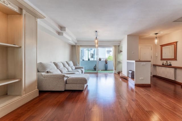 4 soveværelse Rækkehus til salg i Son Espanyolet, Palma de Mallorca med swimmingpool - € 1.325.000 (Ref: 9818254)