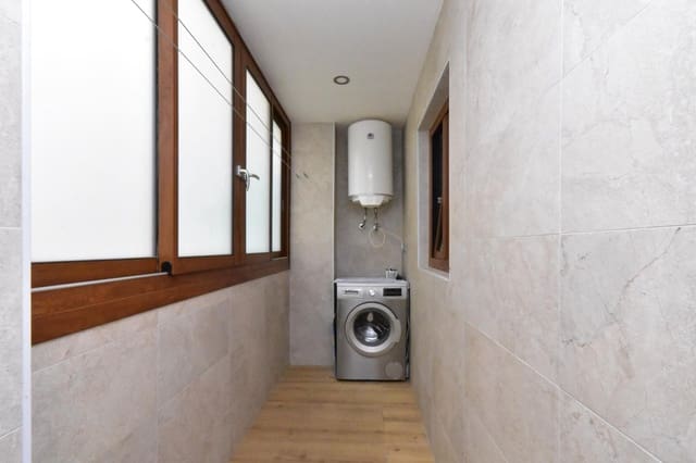 3 quarto Apartamento para venda em Santa Catalina, Palma de Mallorca - 499 000 € (Ref: 9829184)