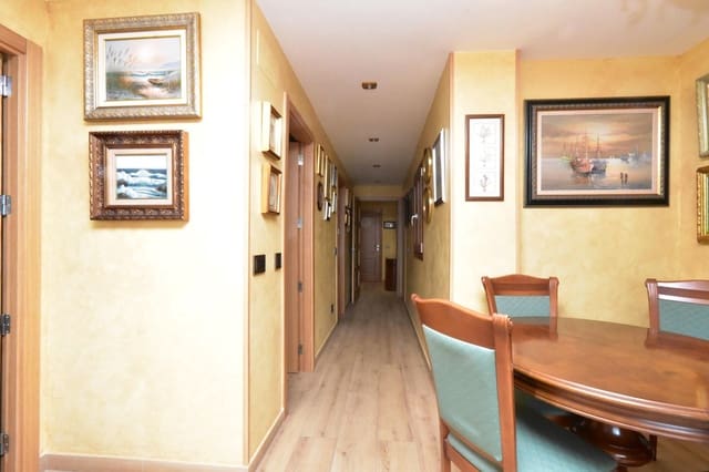 3 quarto Apartamento para venda em Santa Catalina, Palma de Mallorca - 499 000 € (Ref: 9829184)