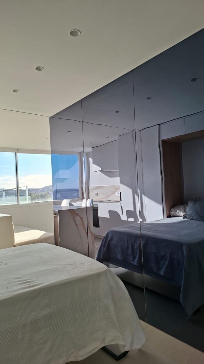 1 bedroom Loft for sale in Cala Mayor - € 345,000 (Ref: 9849402)