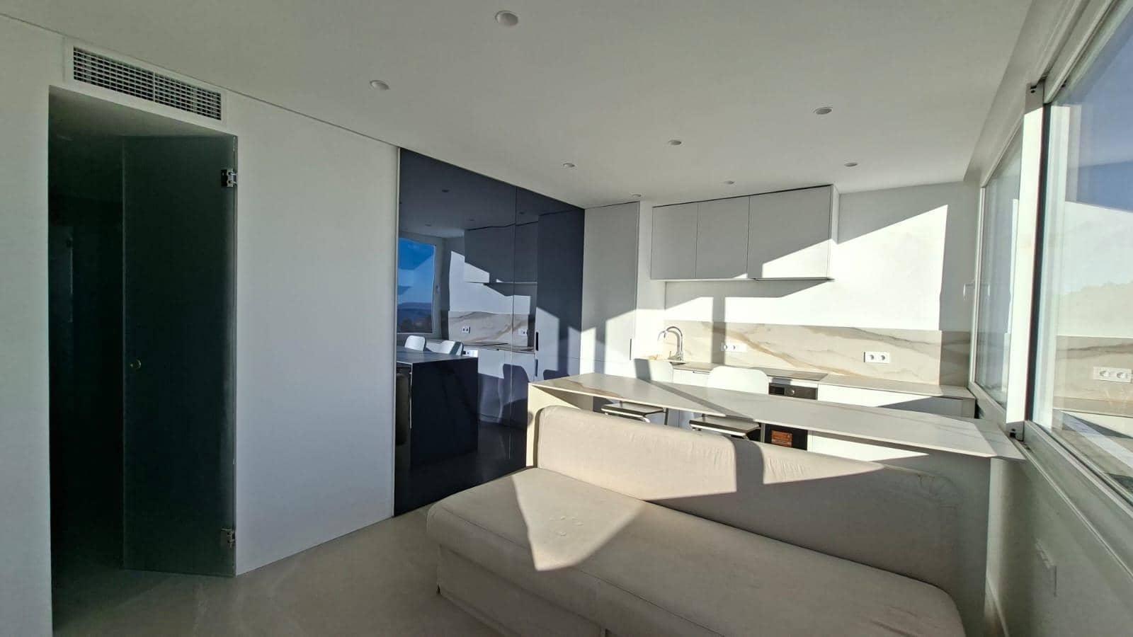 1 bedroom Loft for sale in Cala Mayor - € 345,000 (Ref: 9849402)