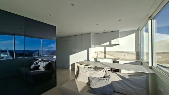 1 soverom Loft til salgs i Cala Mayor, Palma de Mallorca - € 345 000 (Ref: 9849402)